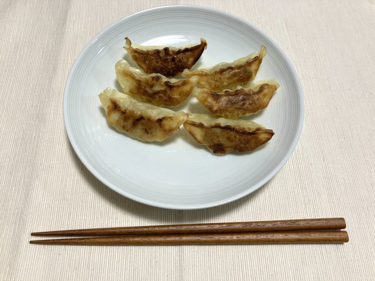 コープデリ香港ギョーザを実際に焼いた写真