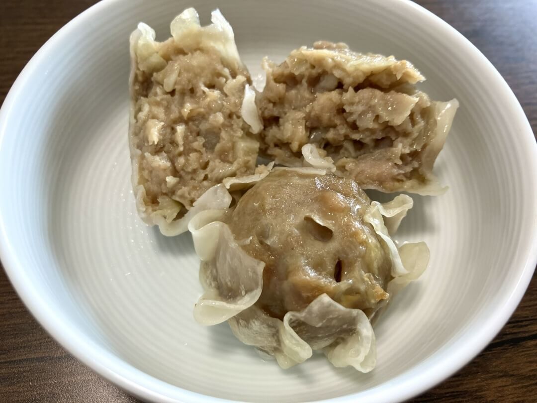 コープデリ本格中華セットのシューマイの見た目と中身